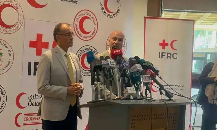 رامي الناظر: فرق الهلال الأحمر المصري تعمل 24 ساعة لمساعدة مصابي غزة