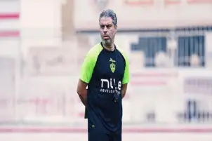 الزمالك يجدد الثقة في معتمد جمال خلفا لـ أوسوريو