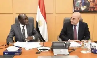 مسئولو الإسكان يبحثون مع وزير زامبي سبل تقديم الدعم الفني بمجالات الإسكان والبنية الأساسية