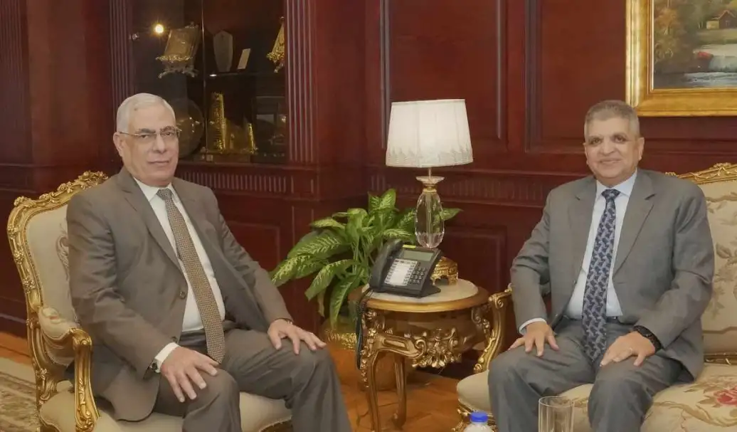 النائب العام يستقبل رئيس هيئة قناة السويس لتقديم التهنئة لتوليه مهام منصبه