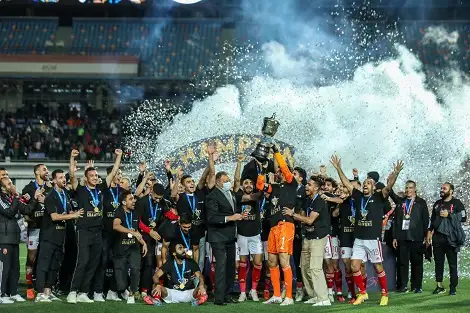 الأهلي ينافس على جائزة أفضل ناد في أفريقيا لعام 2023
