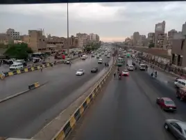 المرور تحذر قائدي السيارات من السرعة الزائدة خلال فترة تساقط الأمطار