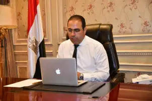 " المصريين بالخارج" لجالية عمان : السيسي يقود سفينة الوطن لبر الأمان  وسط أمواج عاتية.. وستضربون اروع المثل بالمشاركة في الانتخابات