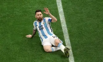مالديني: حاولت ضم ميسي لكن كان الأمر مستحيلا