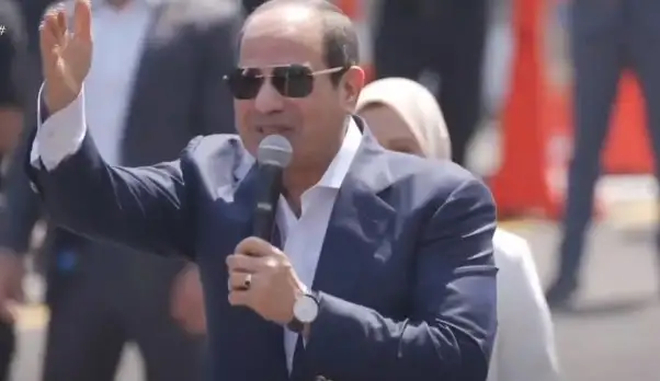 الرئيس السيسي يصل إلى مقر انعقاد الفعالية المصرية لدعم فلسطين