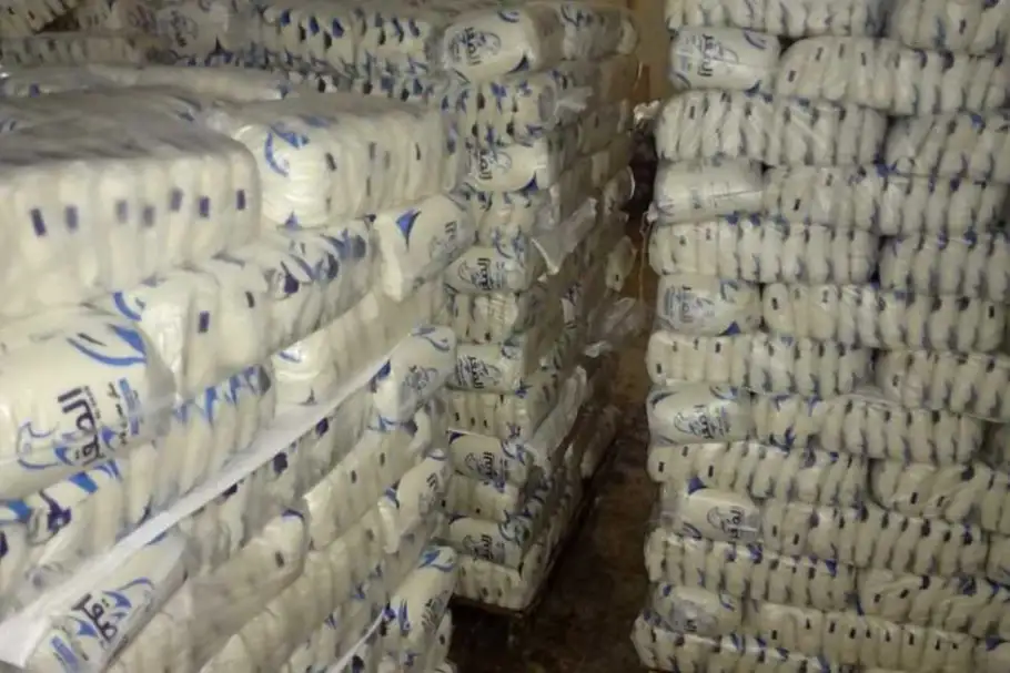 ضبط سائق وتاجر مواد غذائية بحوزتهما 2 طن سكر مدعم بالمرج