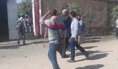 تجديد حبس المتهمين بالتعدي على شابين وإجبارهما على تقبيل قدم سيدة بالجيزة