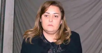 نهال عنبر: كنت باحذر طارق عبد العزيز من شرب السجائر