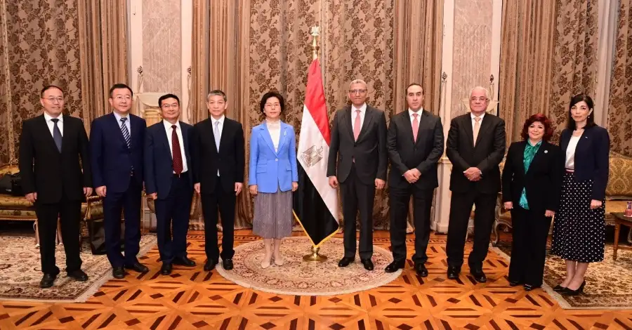 وكيل أول مجلس النواب يلتقي  نائبة رئيس مقاطعة جيانجسو الصينية