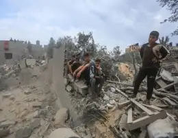 إسرائيل تشن هجمات ضخمة على خان يونس ورفح في قطاع غزة