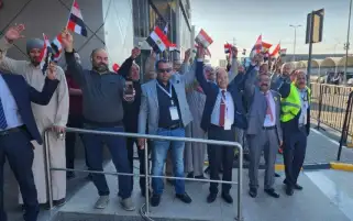 حشود كبيرة من المصريين في الكويت مع بداية اليوم الثالث والأخير للانتخابات الرئاسية