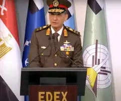 وزير الدفاع: مصر حريصة على توحيد الجهود واحتواء وتيرة الصراعات عالميا