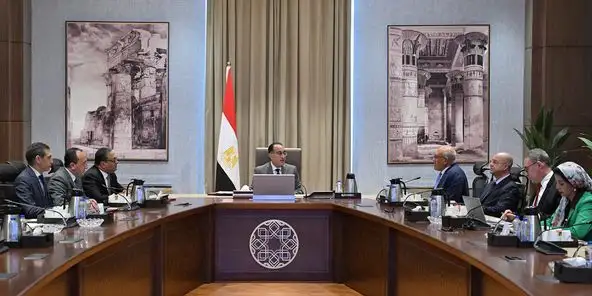 رئيس الوزراء يُتابع الموقف التنفيذي لأهم مشروعات مصانع وشركات العربية للتصنيع