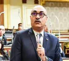 حقوق العاملين بشركة مصر للمستحضرات الطبية ..النائب ايهاب منصور : اين تطبيق الحد الادنى للاجور