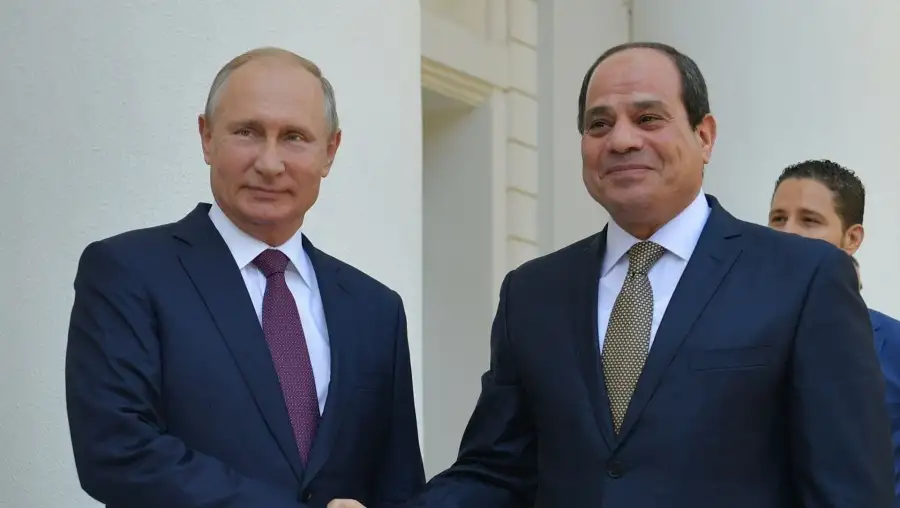 السيسي وبوتين يتفقان على على مواصلة التحرك بجدية لوقف إطلاق النار في غزة