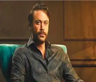 محمد إمام يبدأ تصوير المشاهد الأولى لفيلم «شمس الزناتي»