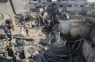 مندوب فلسطين بالجامعة العربية: مصر تعد مشروع قرار لوقف إطلاق النار على غزة