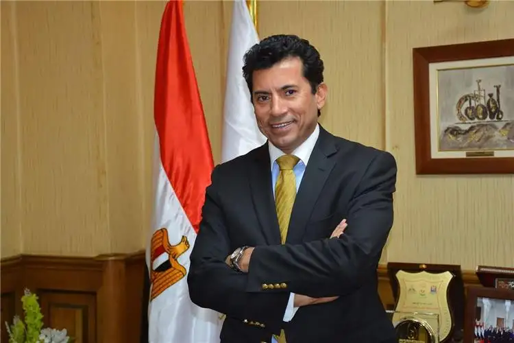 وزير الرياضة مشيدا بإقبال المواطنين على لجان الانتخابات: شكل معبر عن الشعب المصري