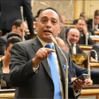 "البياضي" يطالب بإعفاء الطلبة الفلسطينيين من المصروفات الدراسية