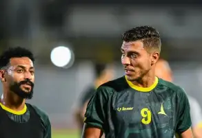 محمد شريف: أتمنى ذهاب الأهلي بعيدا في مونديال الأندية