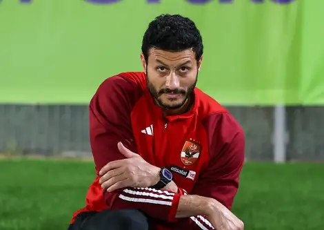 الكاف يهنئ الشناوي قبل مواجهة فلومينينسي البرازيلي