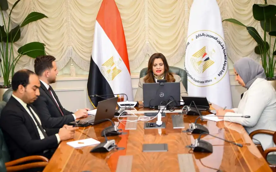 وزيرة الهجرة: نسعى لعمل منصة بخبرات الشباب المصريين الدارسين في الخارج