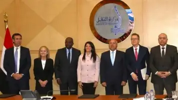 توقيع اتفاقية إنشاء البنية الفوقية لمحطة الحاويات الثانية تحيا مصر 1 بميناء دمياط