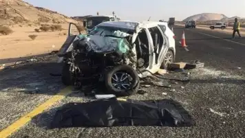 الاستعلام عن 6 أشخاص أصيبوا في انقلاب سيارة بطريق الكريمات بالجيزة