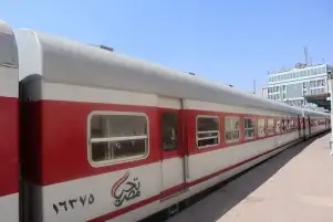 السكة الحديد: لا بديل لحمل التذكرة قبل استقلال القطار من المحطات