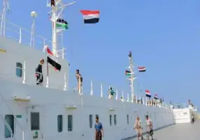 حصيلة الهجمات الحوثية على السفن التجارية في البحر الأحمر