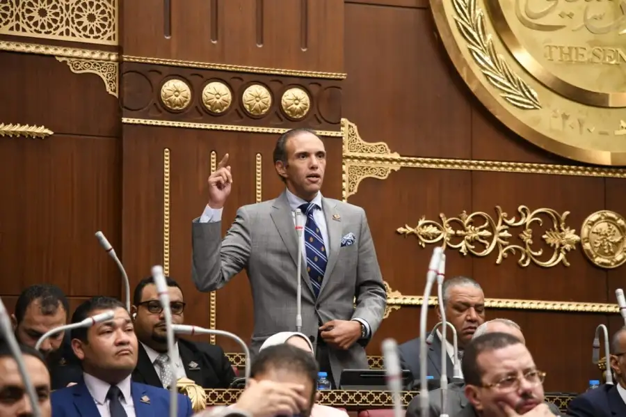 نائب التنسيقية محمد فريد يطالب بتنويع الاستثمارات في المنطقة الاقتصادية لقناة السويس