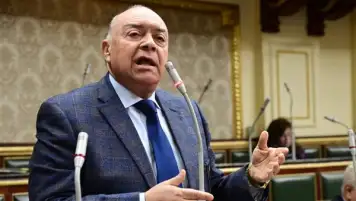 وكيل نقل البرلمان يطالب الحكومة بسرعة إجراء التعديلات اللازمة لجذب الاستثمارات بمنطقة قناة السويس