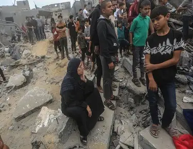 آلاف الأمريكيين يوقعون عريضة تطالب بايدن بالتدخل لوقف العدوان على غزة