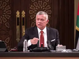 ملك الأردن يدعو للضغط الدولي لوقف إطلاق النار في غزة فورا