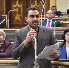 البرلمان يتهم الحكومة بالتقصير فى مواجهة الكيانات التعليمية الوهمية