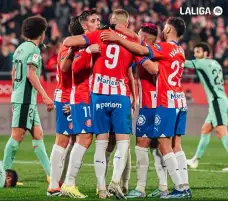 جيرونا يهزم أتلتيكو مدريد ويزاحم ريال مدريد في صدارة الليجا