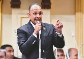 محلية النواب تناقش توقف إصدار تراخيص البناء بمدينة رشيد