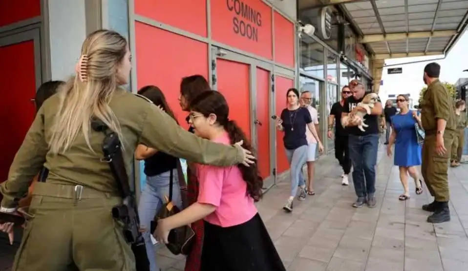 يديعوت أحرونوت: عنف وفوضى بفنادق إيواء الإسرائيليين النازحين