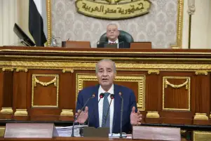 علي المصيلحي حول فساد مسئولين بالوزارة: المتهم بريء حتى تثبت إدانته