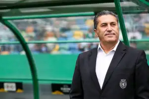 بيسيرو يتهم نجم نيجيريا بالتهرب من أمم أفريقيا