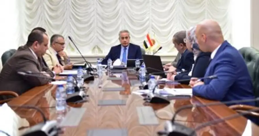 وزارة العمل: حريصون على إصدار تشريعات عمل متوزانة لصالح لتحقيق الأمان الوظيفي