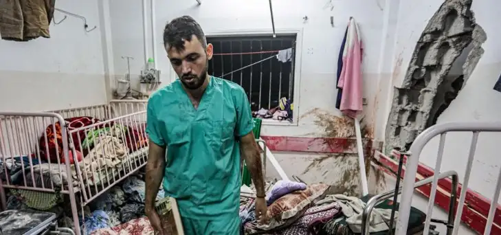 صحة غزة: نطالب بتوفير ممر آمن لنقل جرحى من مجمع ناصر إلى المستشفى الميداني الأردني