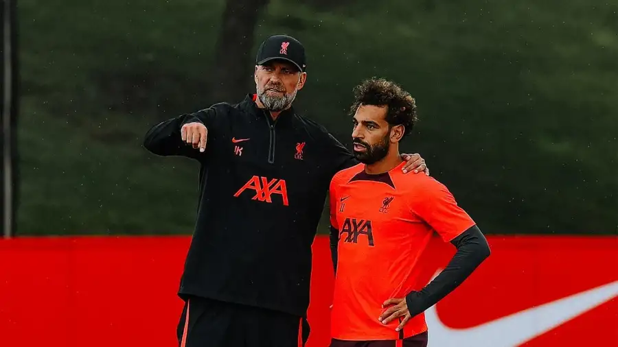 كلوب يكشف موقف محمد صلاح من المشاركة أمام تشيلسي وأرسنال