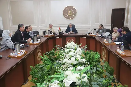 وزير العمل يتابع إجراءات تنفيذ مشروع مهني 2030 بالتعاون مع القطاع الخاص