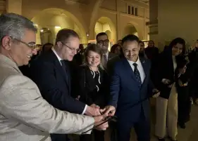 سفير بريطانيا بالقاهرة يحتفل بافتتاح معرض الكشف عن المحفوظات بالمتحف المصري