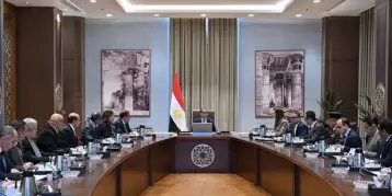 مدبولي يؤكد حرص الدولة على تحسين مستوى معيشة المواطنين والخدمات المقدمة لهم