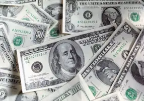 تفاصيل جديدة حول مقترح حزب الوفد بإلزام المصريين بالخارج بتحويل 20% من دخولهم الشهرية بالدولار