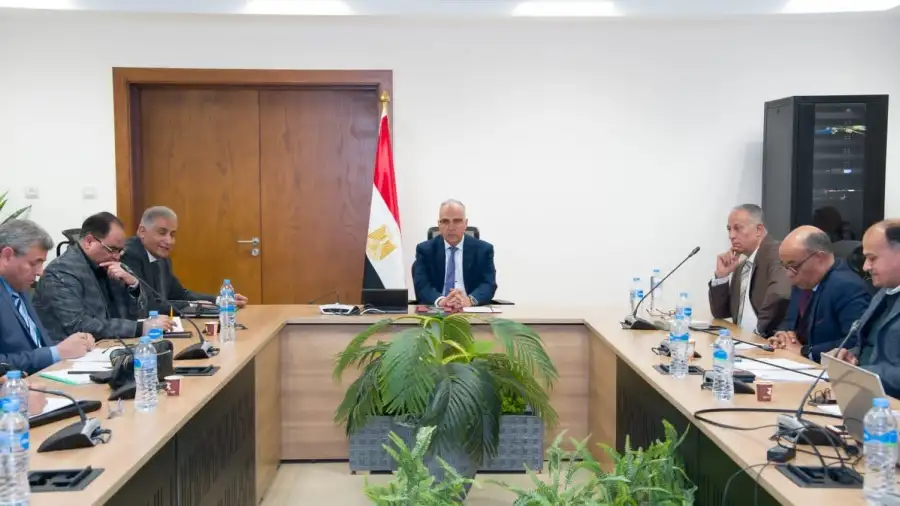 وزير الري: سحب العمل من المقاولين المتأخرين عن نهو ملاحظات أعمال تأهيل الترع