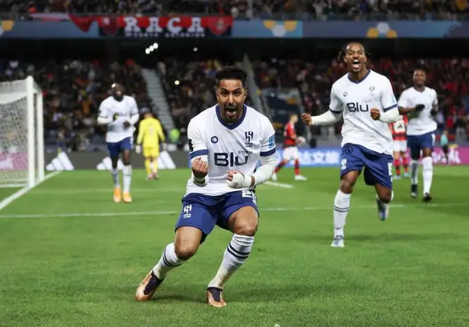 الدوسري يقود هجوم الهلال لمواجهة النصر بكأس موسم الرياض