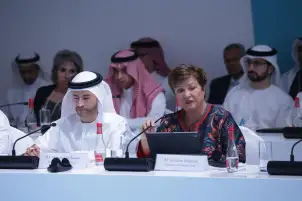 صندوق النقد الدولي: انخفاض نشاط الشحن في البحر الأحمر بنسبة 50% بسبب الحرب في غزة